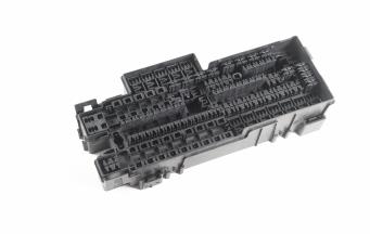 高精度注塑成型如何解決電動汽車零部件挑戰(zhàn)？